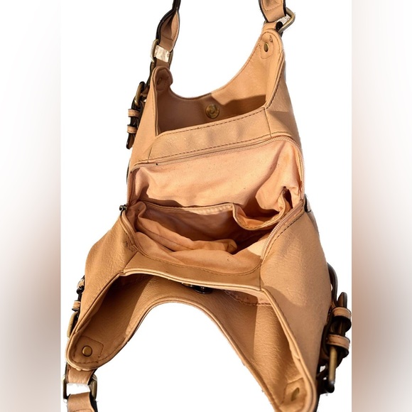 🍑💕3 compartment Shoulder bag - Picture 6 of 7